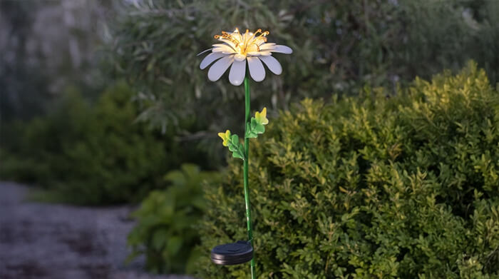 Wunderschöne Gartenstecker und Dekoration